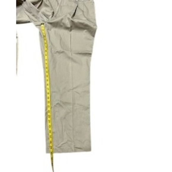 Tommy Hilfiger Pleated Khaki Pants Mens 38x30 Casual Chino Trousers - Picture 4 of 7